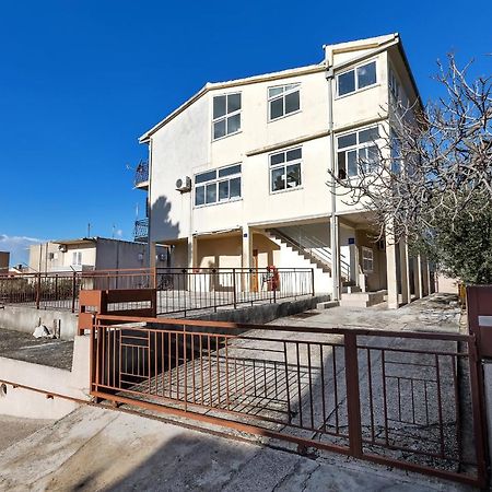 Apartments Maria Makarska Esterno foto