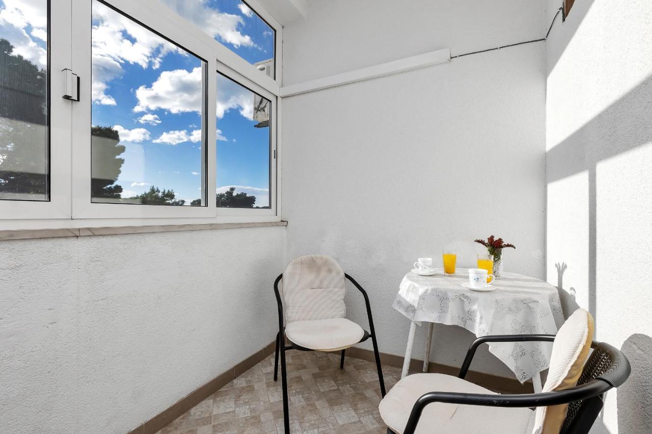 Apartments Maria Makarska Esterno foto
