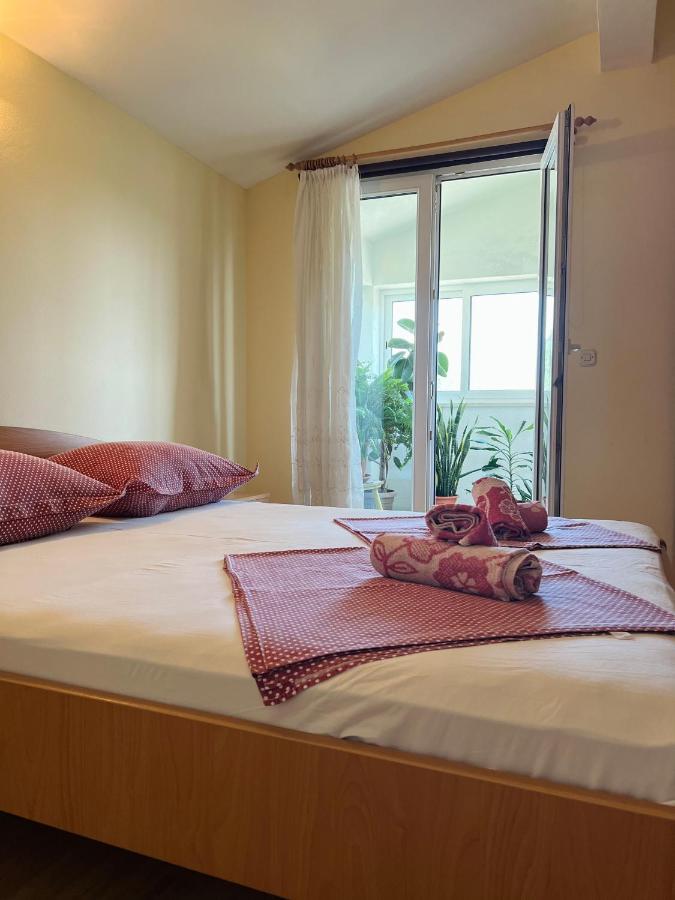 Apartments Maria Makarska Esterno foto